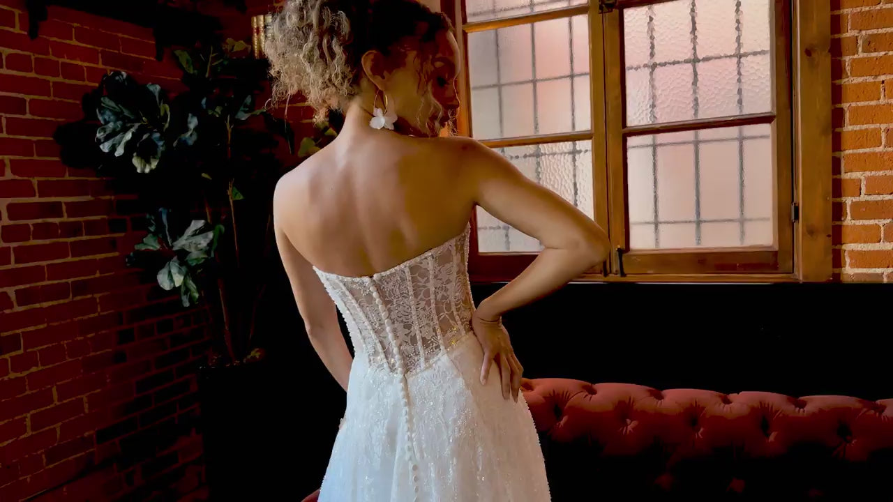 SEXY SPARKLING STRAPLESS A-LINE WEDDING DRESS WITH BASQUE WAIST