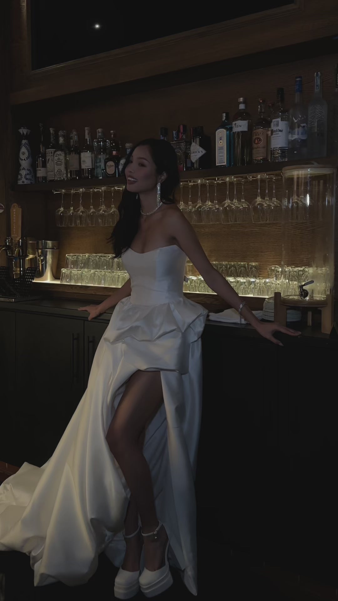 RYA - MODERN STRAPLESS A-LINE WEDDING DRESS WITH DRAMATIC HIGH-LOW SKIRT