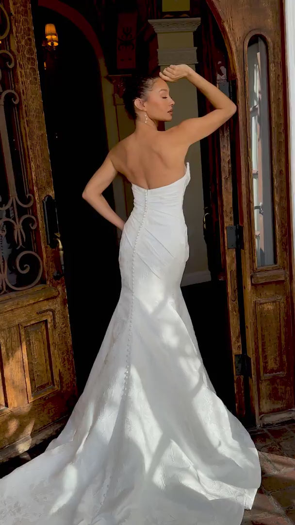 STRAPLESS SATIN JACQUARD COLUMN WEDDING DRESS WITH DRAPED SWEETHEART NECKLINE