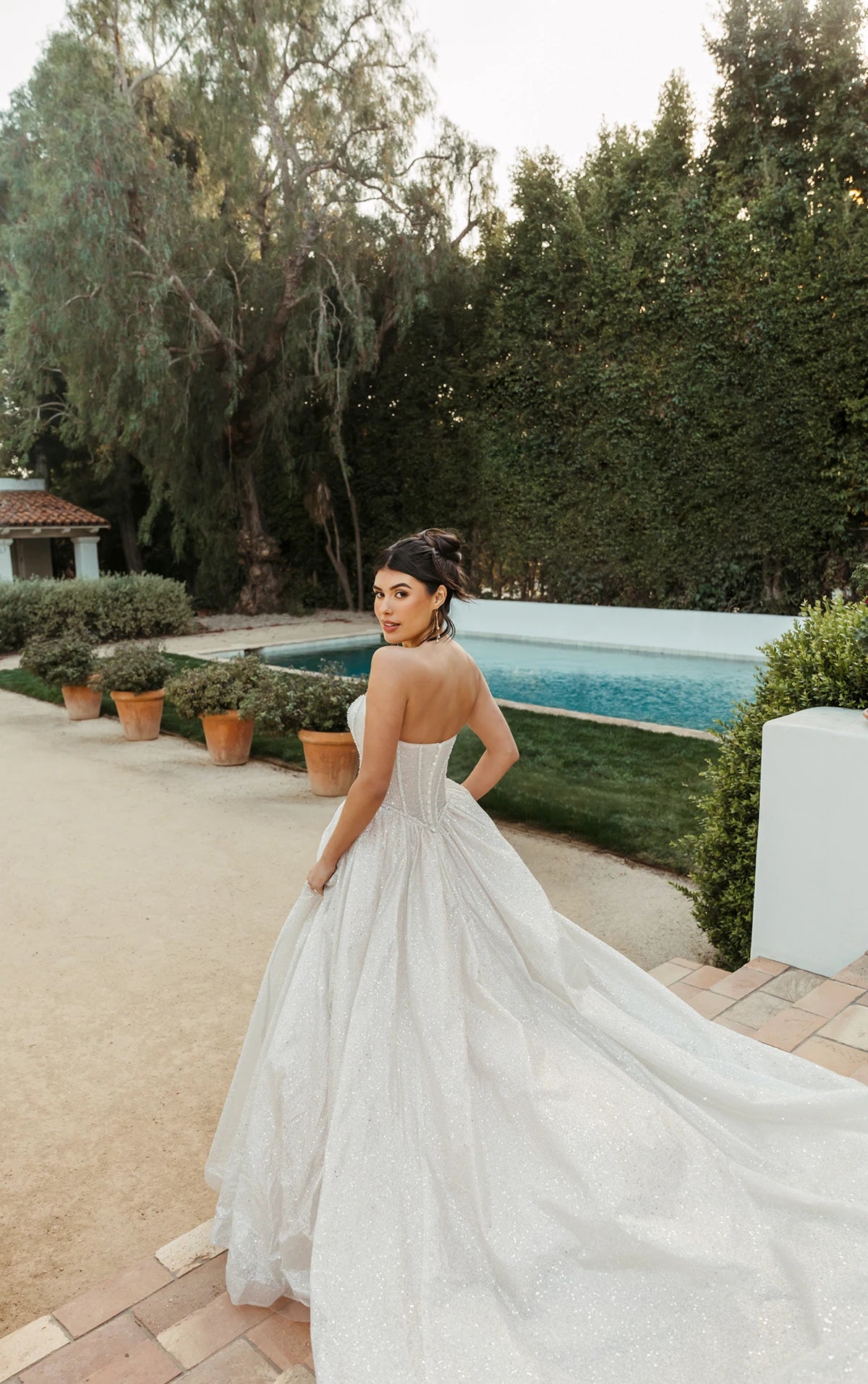 SPARKLING STRAPLESS BALLGOWN WITH BASQUE WAIST